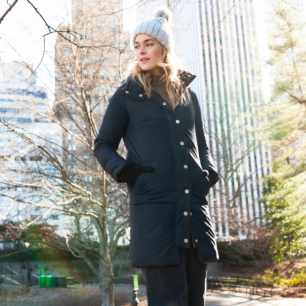 VAUTE Matte Black Casto Winter Coat PRIMALOFT Insulated (Cruelty Free & Vegan)